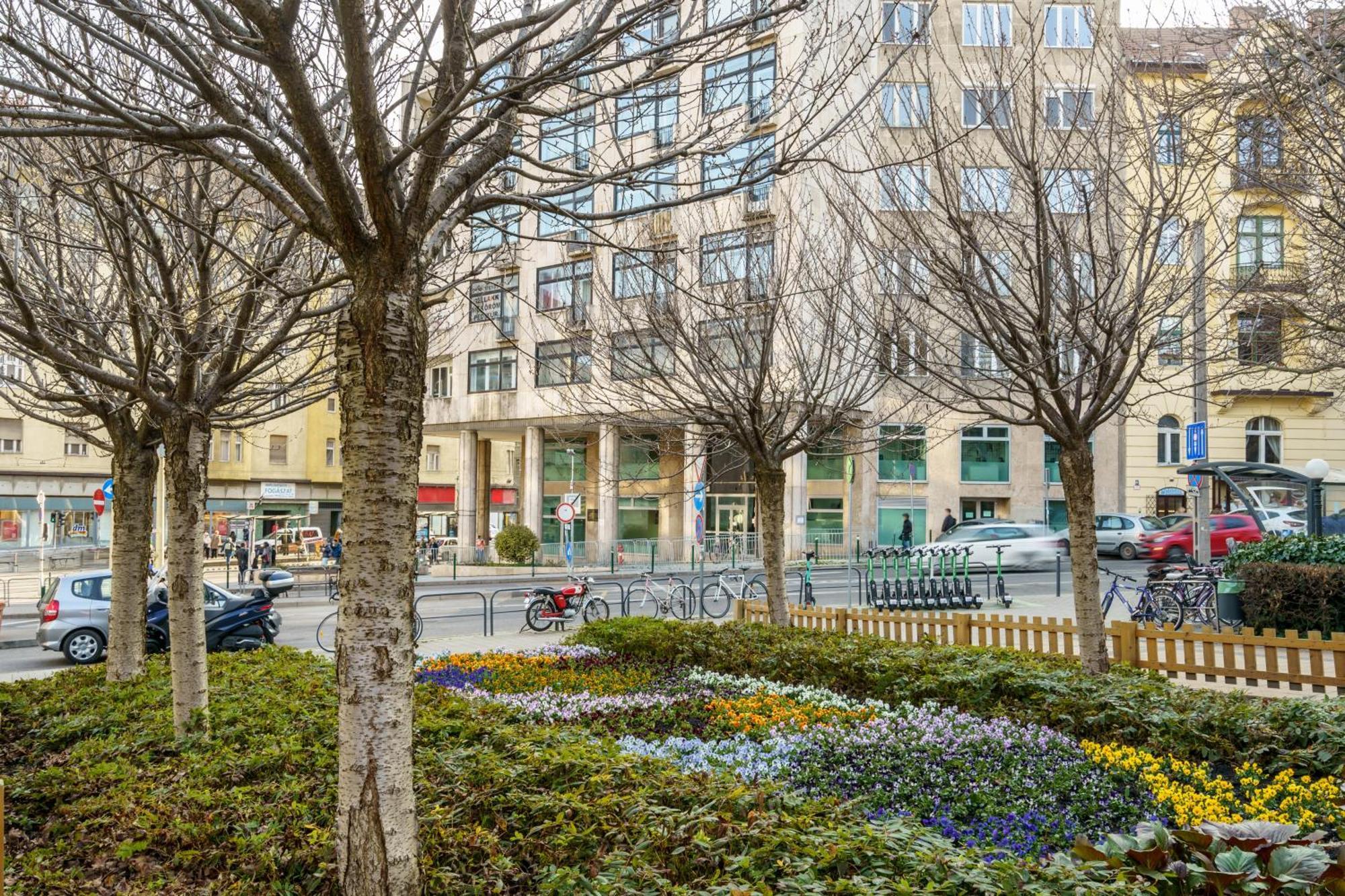 Barka Home In Downtown Buda Budapest Exterior photo